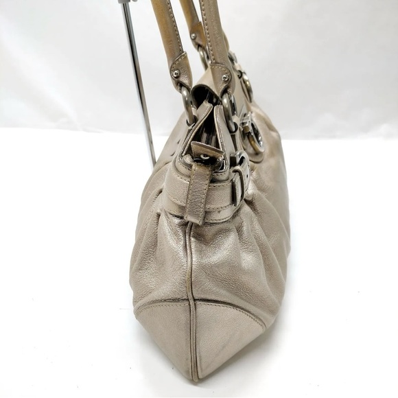 Salvatore Ferragamo Marisa Silvery Beige Gold Leather Hand Shoulder Bag - Picture 4 of 9